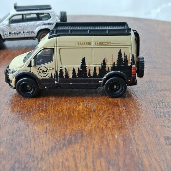 HOT WHEELS Premium Set of 2 Diecast Cars Mercedes Sprinter + Toyota Land Cruiser - Picture 2 of 11